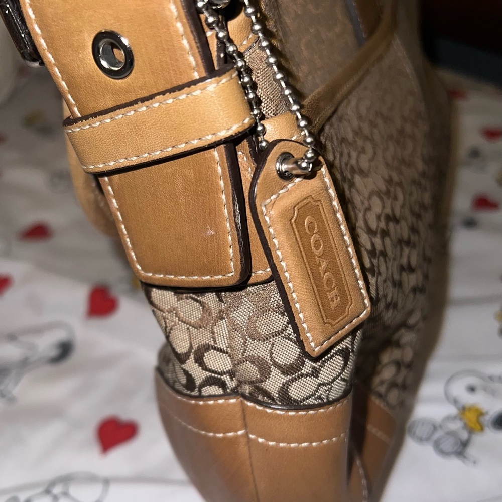 Coach SoHo Brown Signature Medium Shoulder Bag Made in Turkey Y2K EUC 🤎VINTAGE - Picture 12 of 16